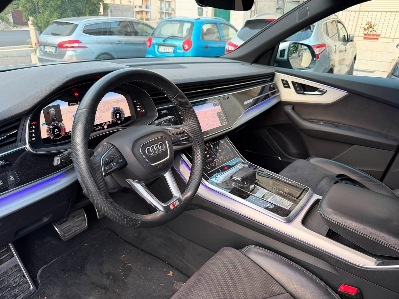 Audi Q8 50 TDI 286 CV quattro tiptronic S LINE, FULL