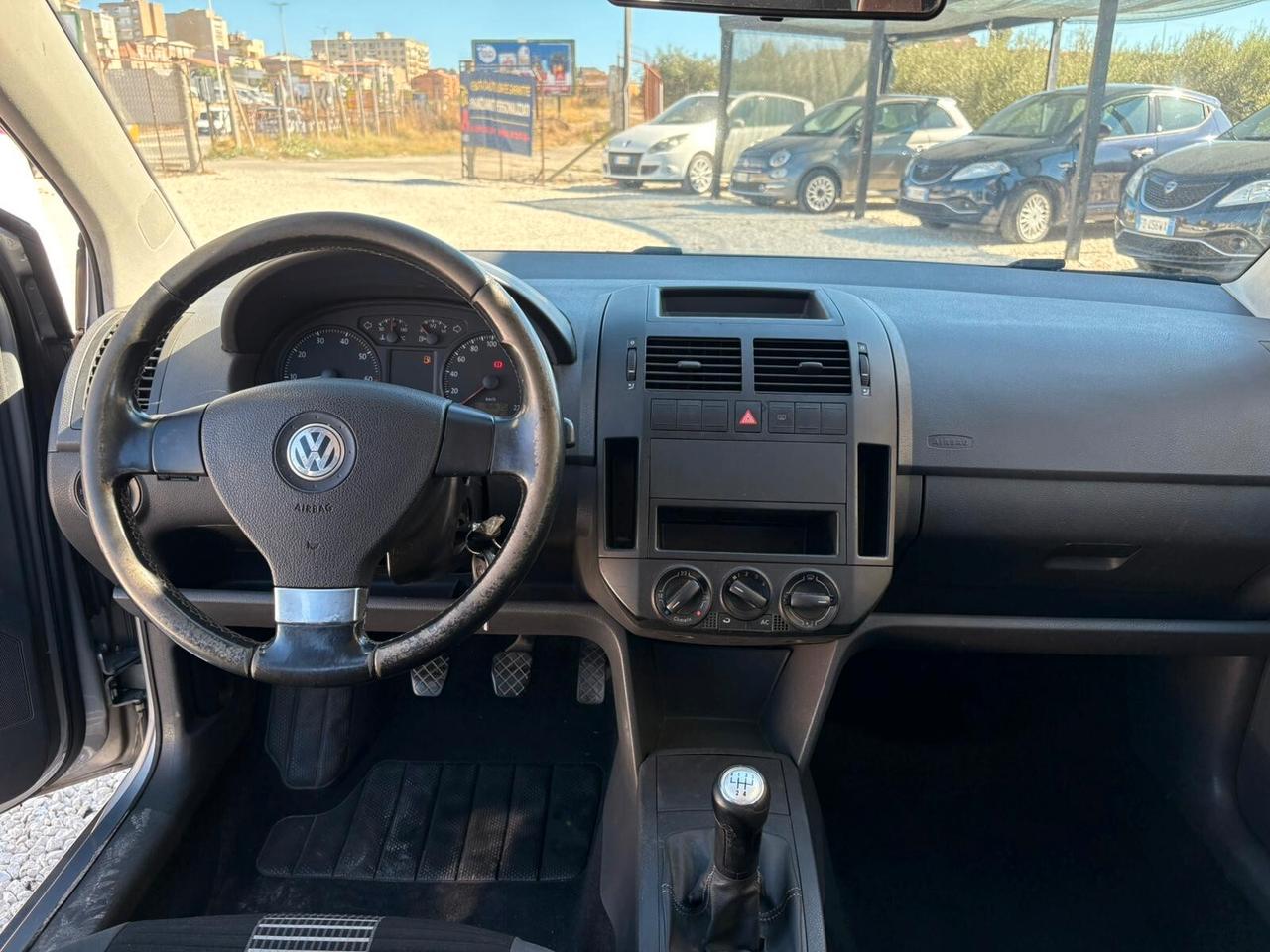 Volkswagen Polo 1.2/70CV 12V 5p. United