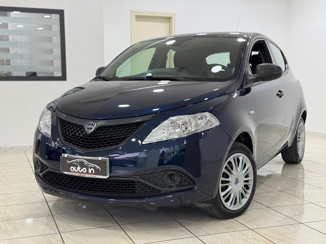Lancia Ypsilon 1.2 69 CV GPL Ecochic Elefantino Blu