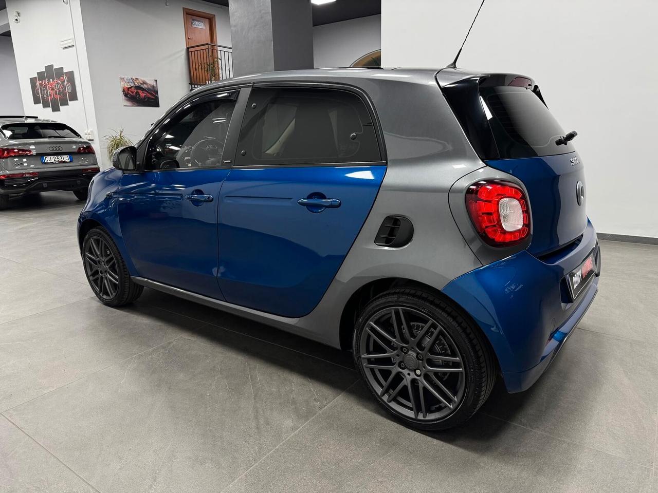 Smart ForFour 90 0.9 Turbo Brabus Style