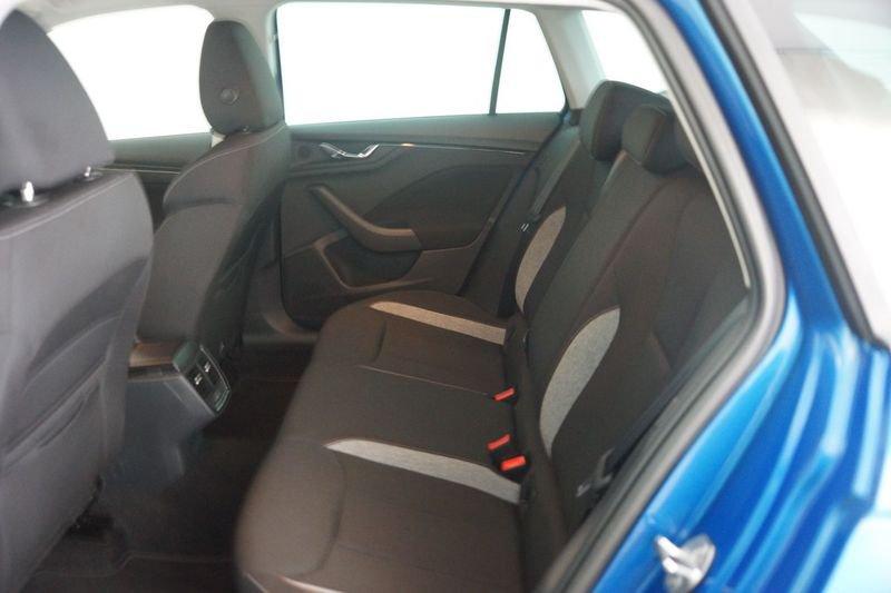 Skoda Kamiq 1.0 TSI 115 CV Black Dots