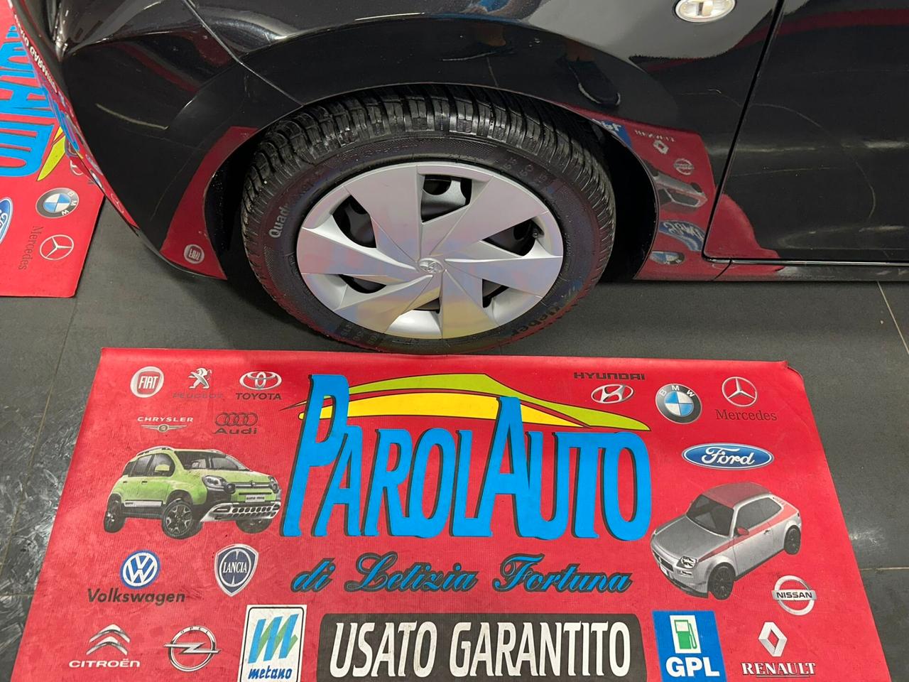 Toyota Aygo 1.0 VVT-i 69 CV x-BLACK - 2016
