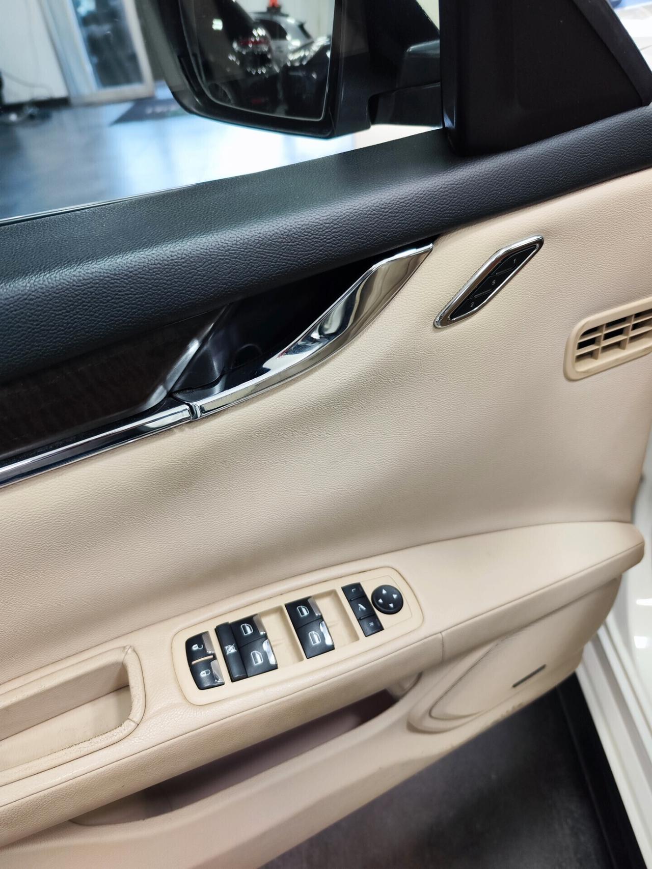 Maserati Quattroporte V6 Diesel 250 CV AWD Granlusso Tetto