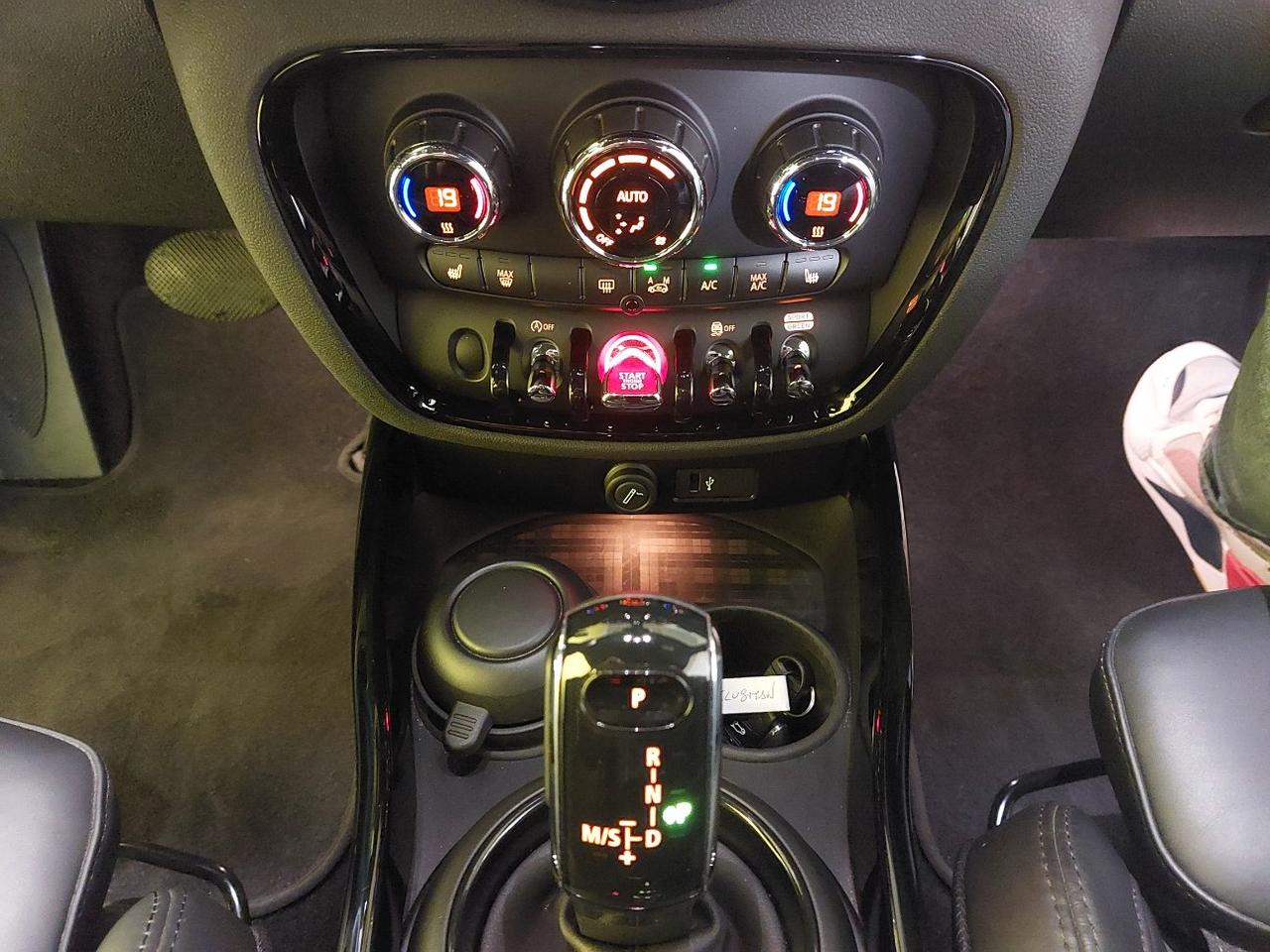 Mini Clubman Cooper Exclusive 1.5 Twin Power Turbo Steptronic