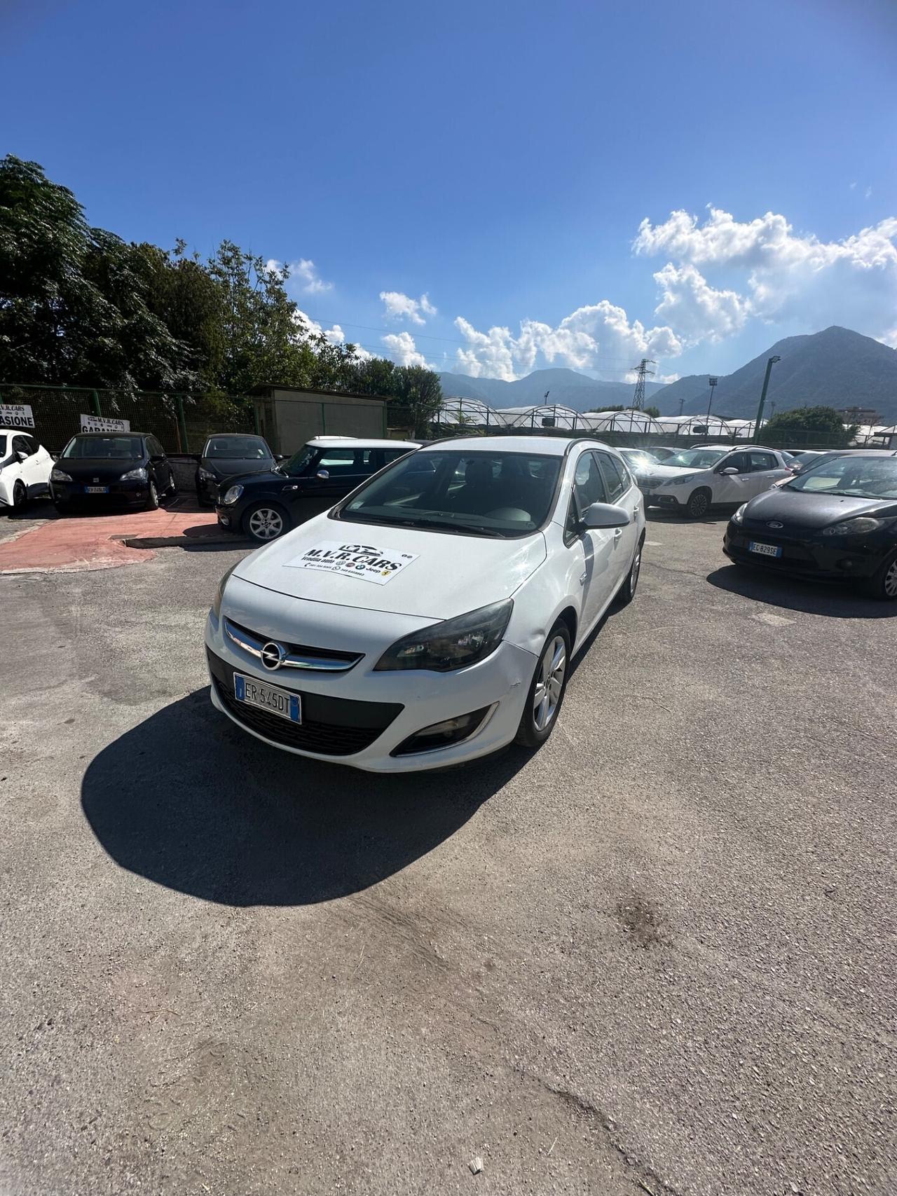 Opel Astra 1.7 CDTI 110CV Sports Tourer Cosmo