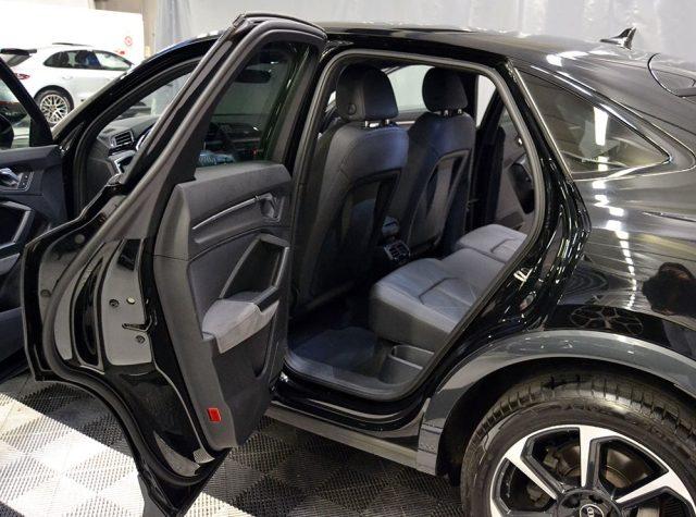 AUDI Q3 SPB 40 TFSI S tronic Quattro edition S-line **