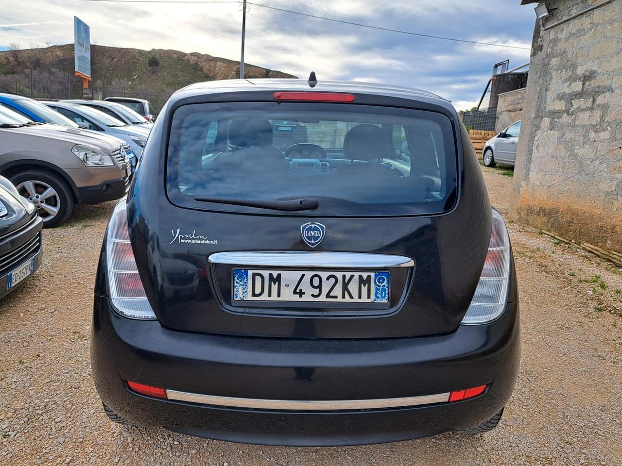 Lancia Ypsilon 1.2 Argento- NEOPATENTATI