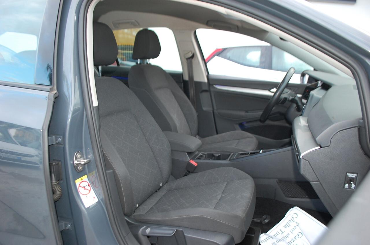 Volkswagen Golf 1.0 etsi evo Life 110CV dsg Uff Italy Led Lega App