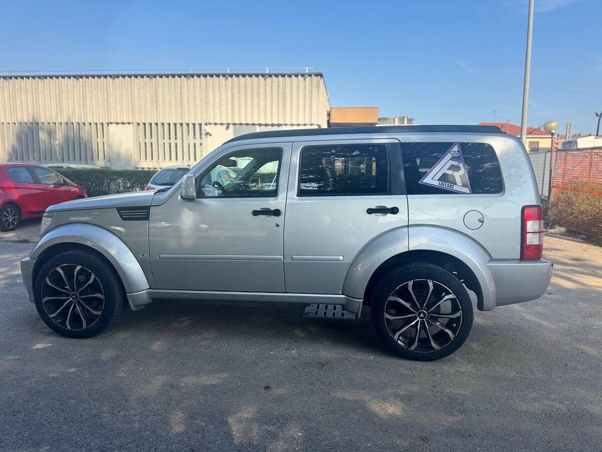Dodge Nitro 4.0 V6 R T 4wd auto