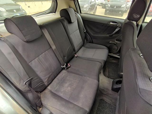 ALFA ROMEO 147 1.9jtm 120cv CLIMA STEREO FENDINEBBIA