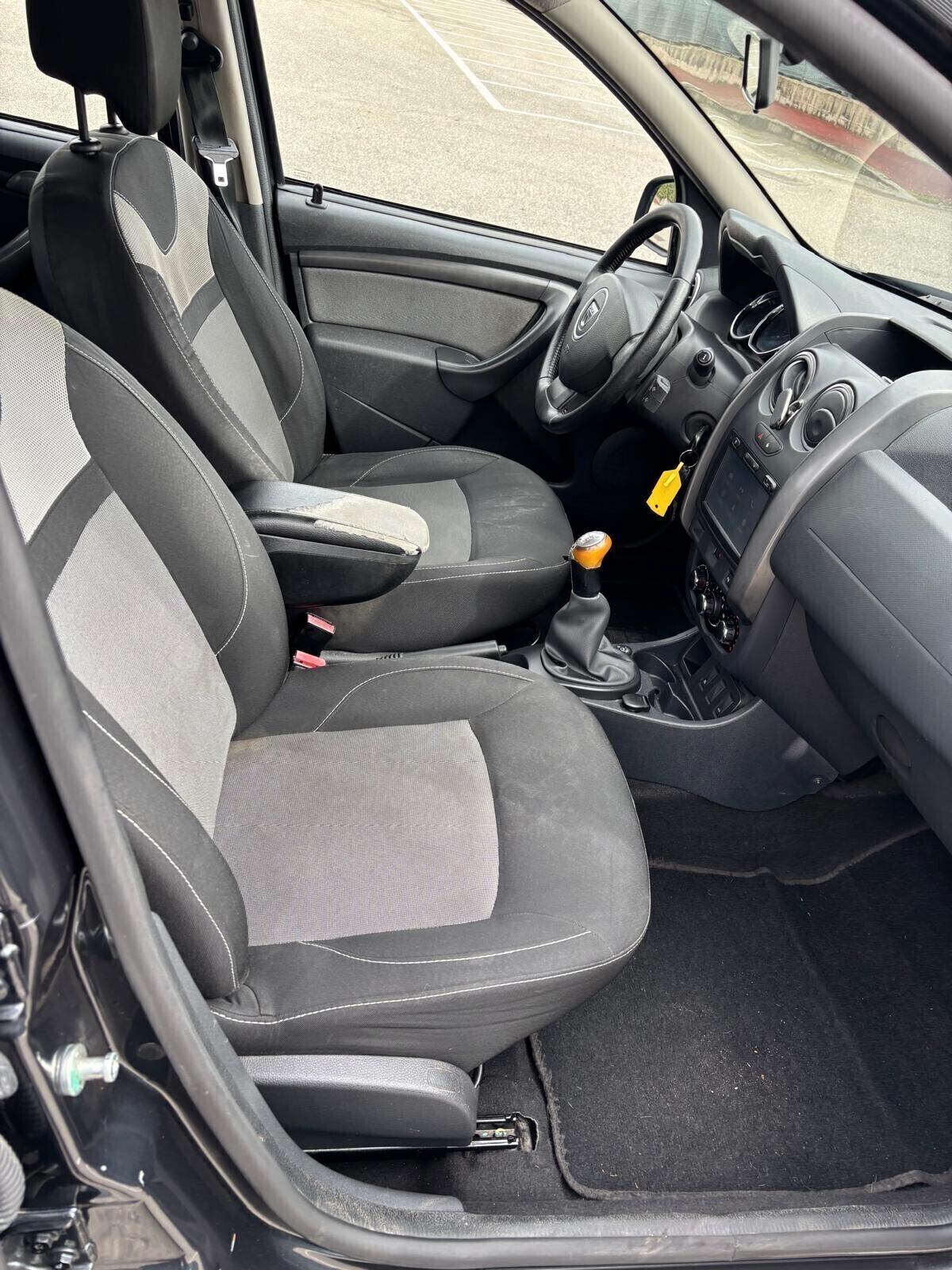 Dacia Duster 1.6 GPL 115CV S&S 4X2 SERIE LIMITATA BLACK SHADOW