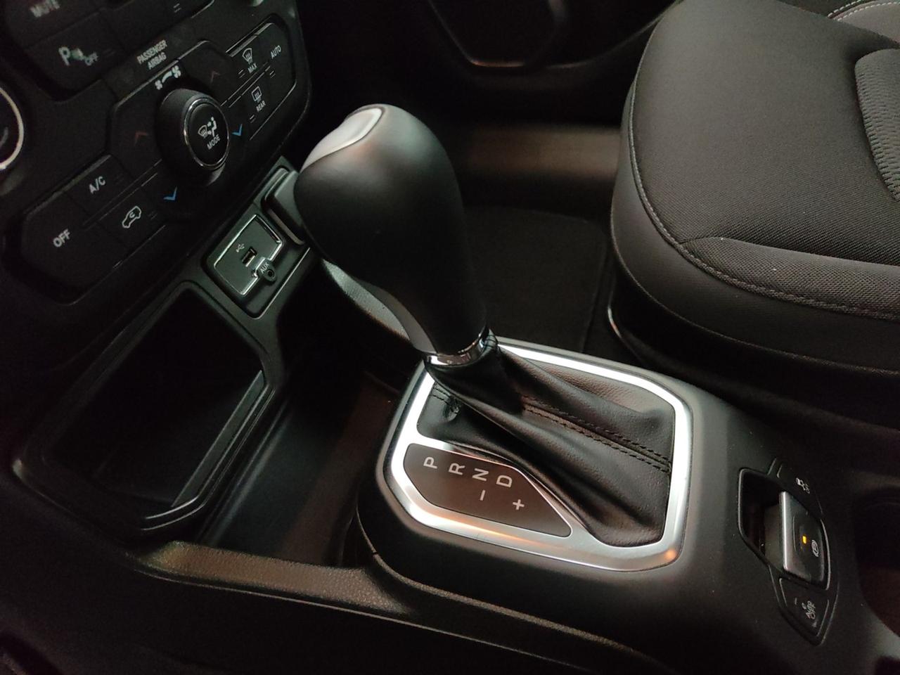 JEEP Renegade 2019 1.5 T4 130CV HYBRID LIMITED DCT 7