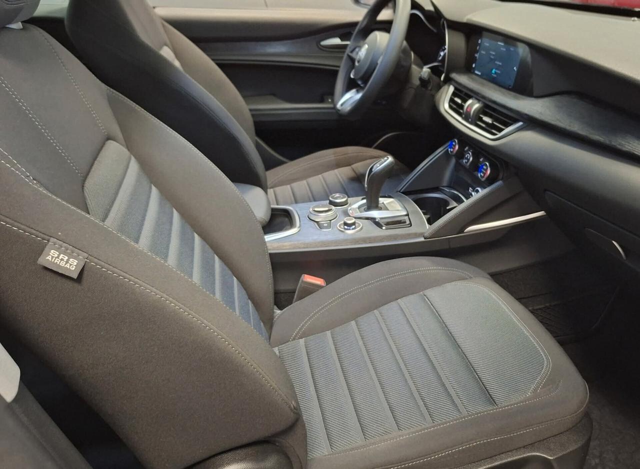 Alfa Romeo Stelvio rwd solo 23.000km