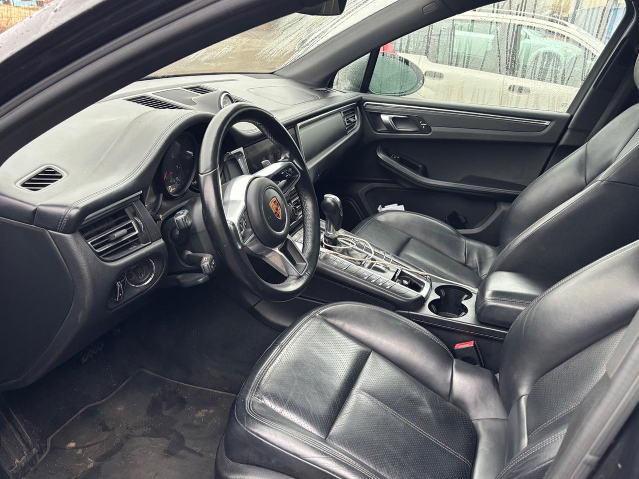 Porsche Macan 2.0 Tetto apribile e scarico preparato