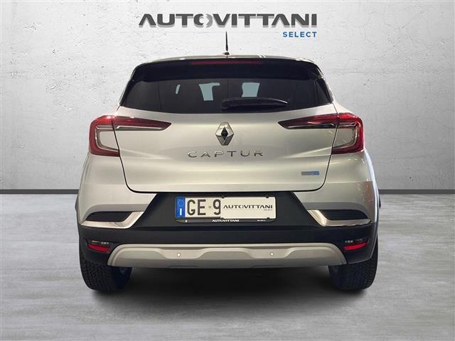 RENAULT Captur 1.6 E-Tech hybrid Intens 145cv auto