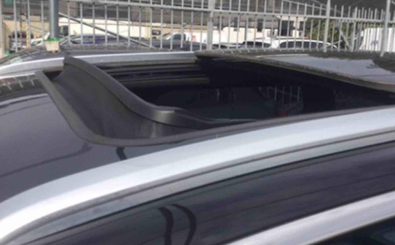 Peugeot 5008 BlueHDi 130 S&S EAT8 GT Pack7 POSTI