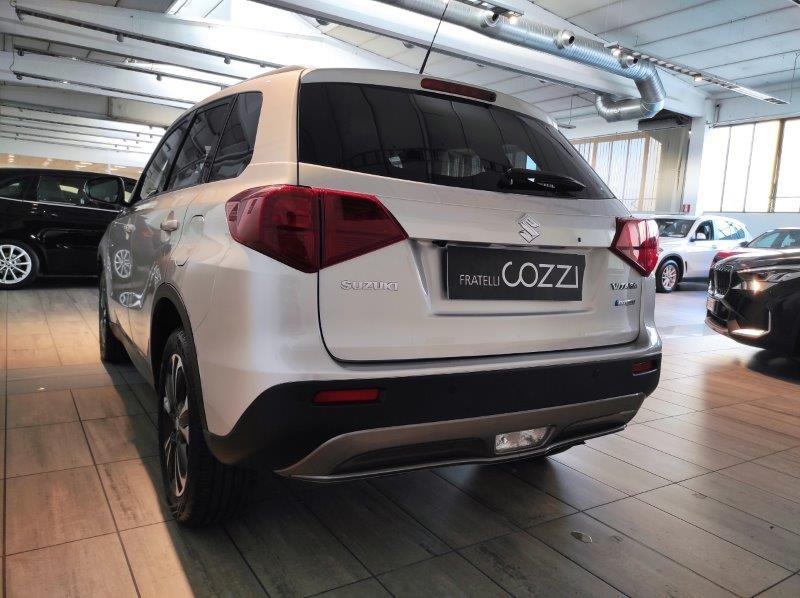 SUZUKI Vitara (2015) - Vitara 1.4 Hybrid Top