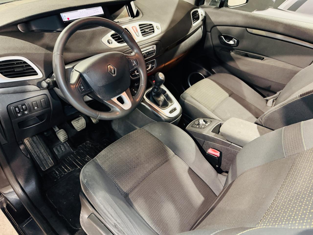 Scénic X-MODE 1.5 dCi 110CV*NEOPATENTATI*