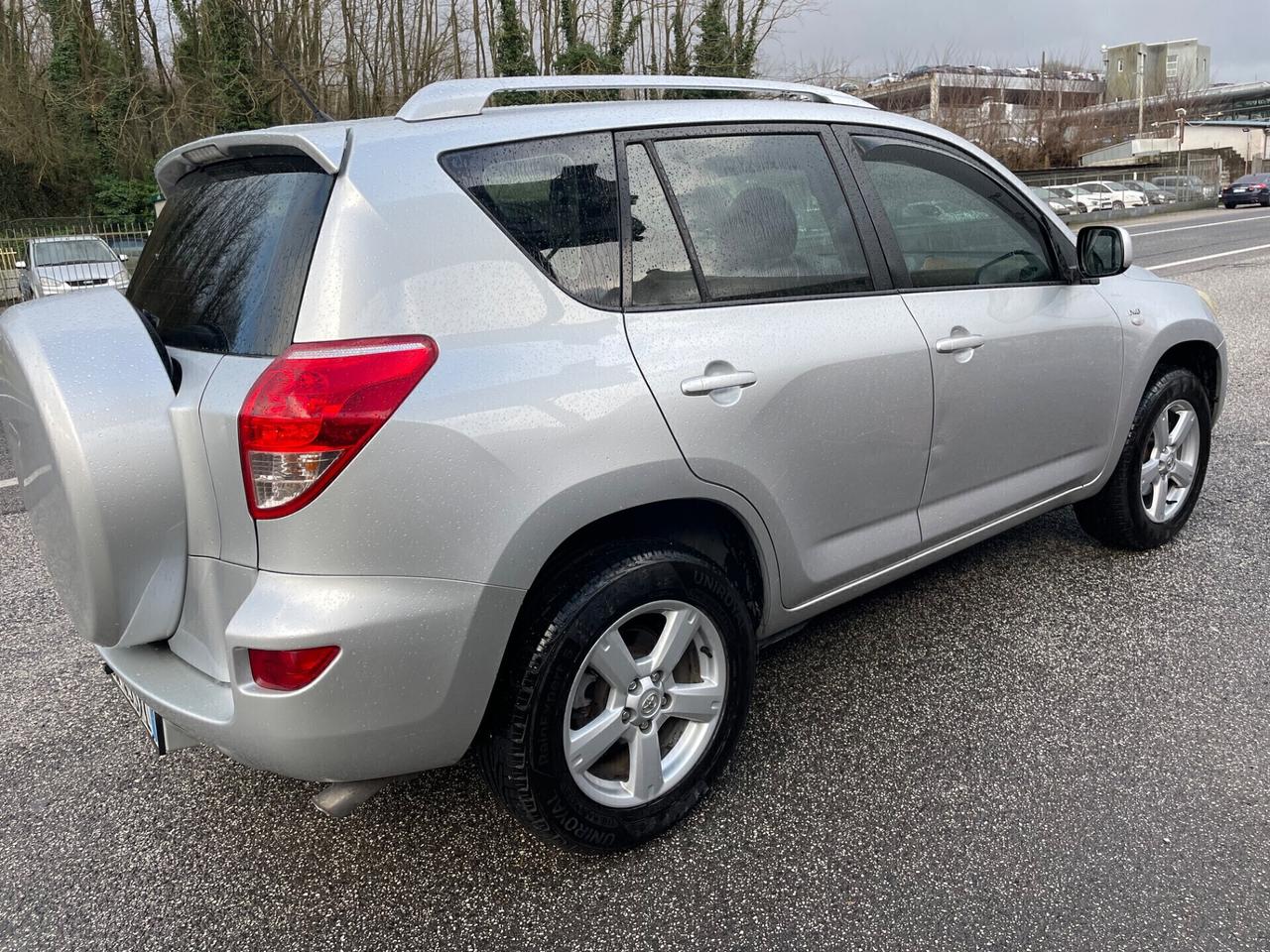 Toyota RAV 4 RAV4 2.2 D-4D 136 CV Luxury