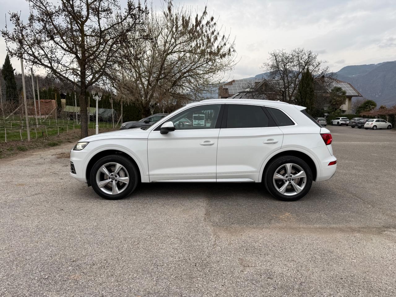 Audi Q5 2.0 TDI 190 CV quattro S tronic Sport