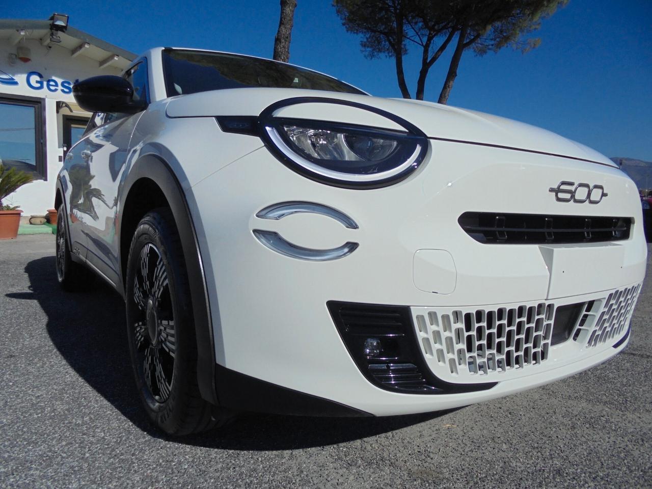 Fiat 600 Hybrid 145 CV DCT MHEV