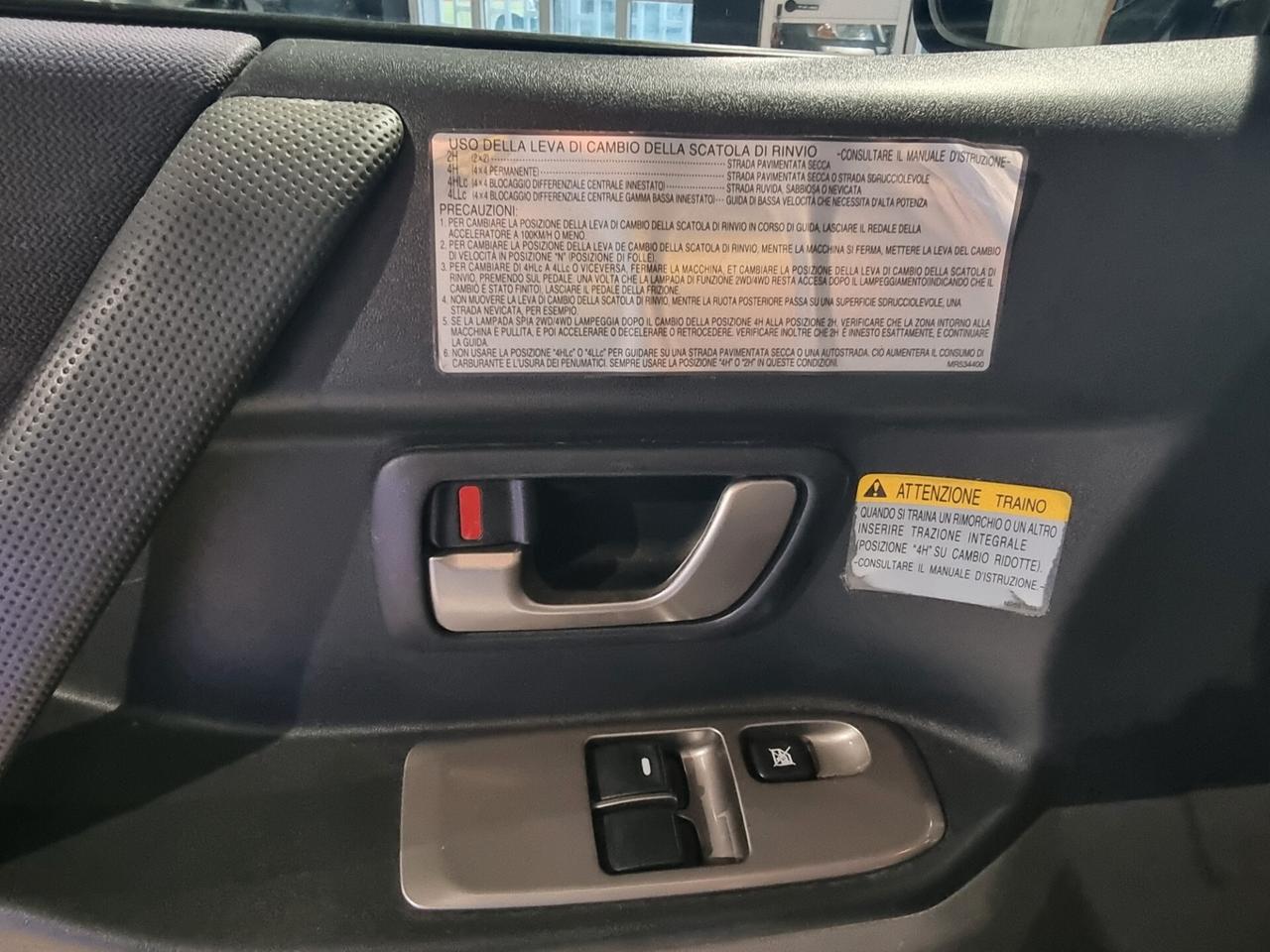 Mitsubishi Pajero 3 Porte 2.5 TDI Invite 115Cv