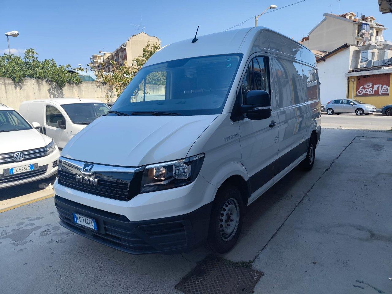 Volkswagen Crafter 35. TDI 140 CV L3H3