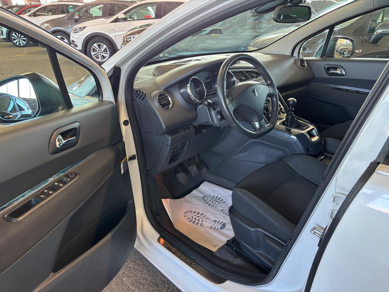 Peugeot 5008 2.0 HDi 110KW 150CV Allure 7 POSTI