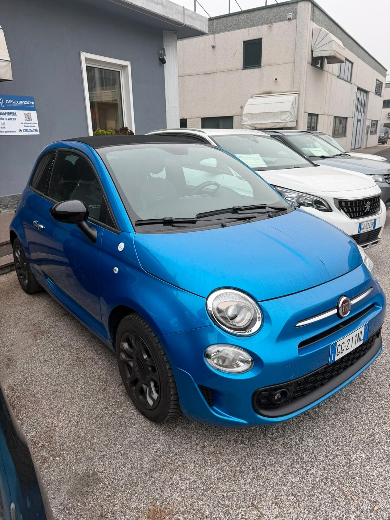 Fiat 500 C 1.0 Hybrid Hey Google