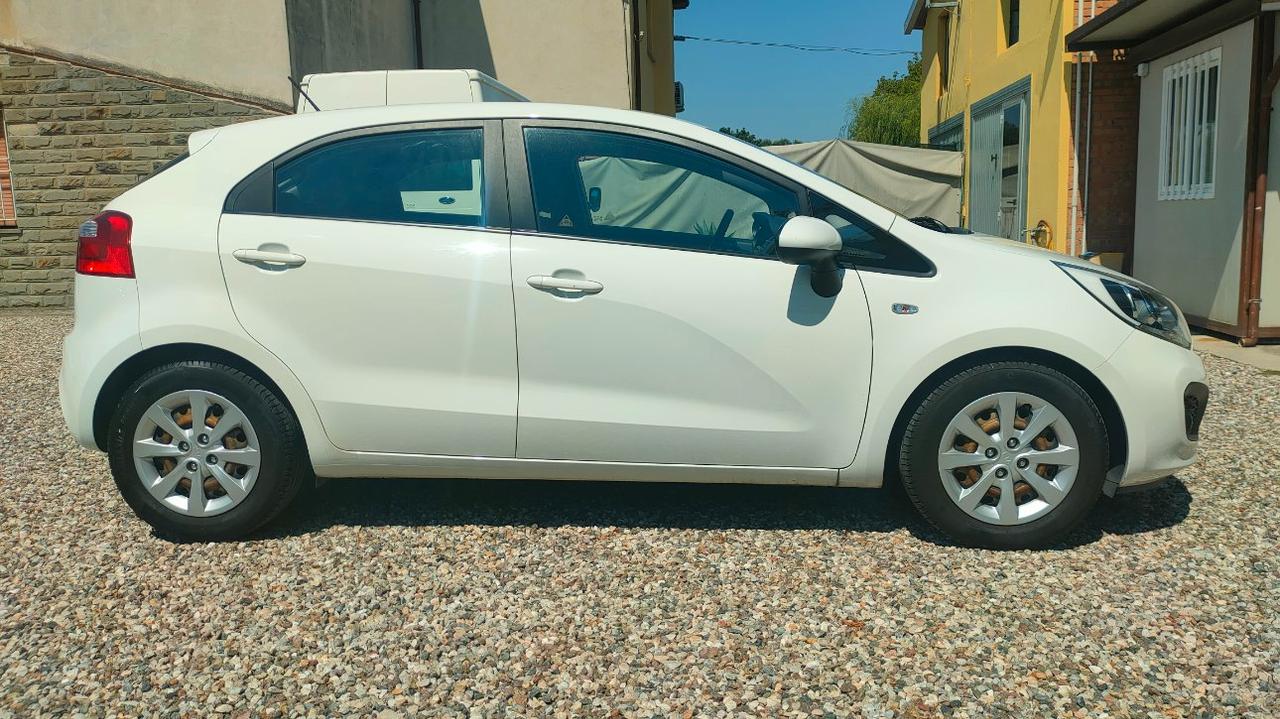 Kia Rio 5p 1.2 85 CV 139.000KM