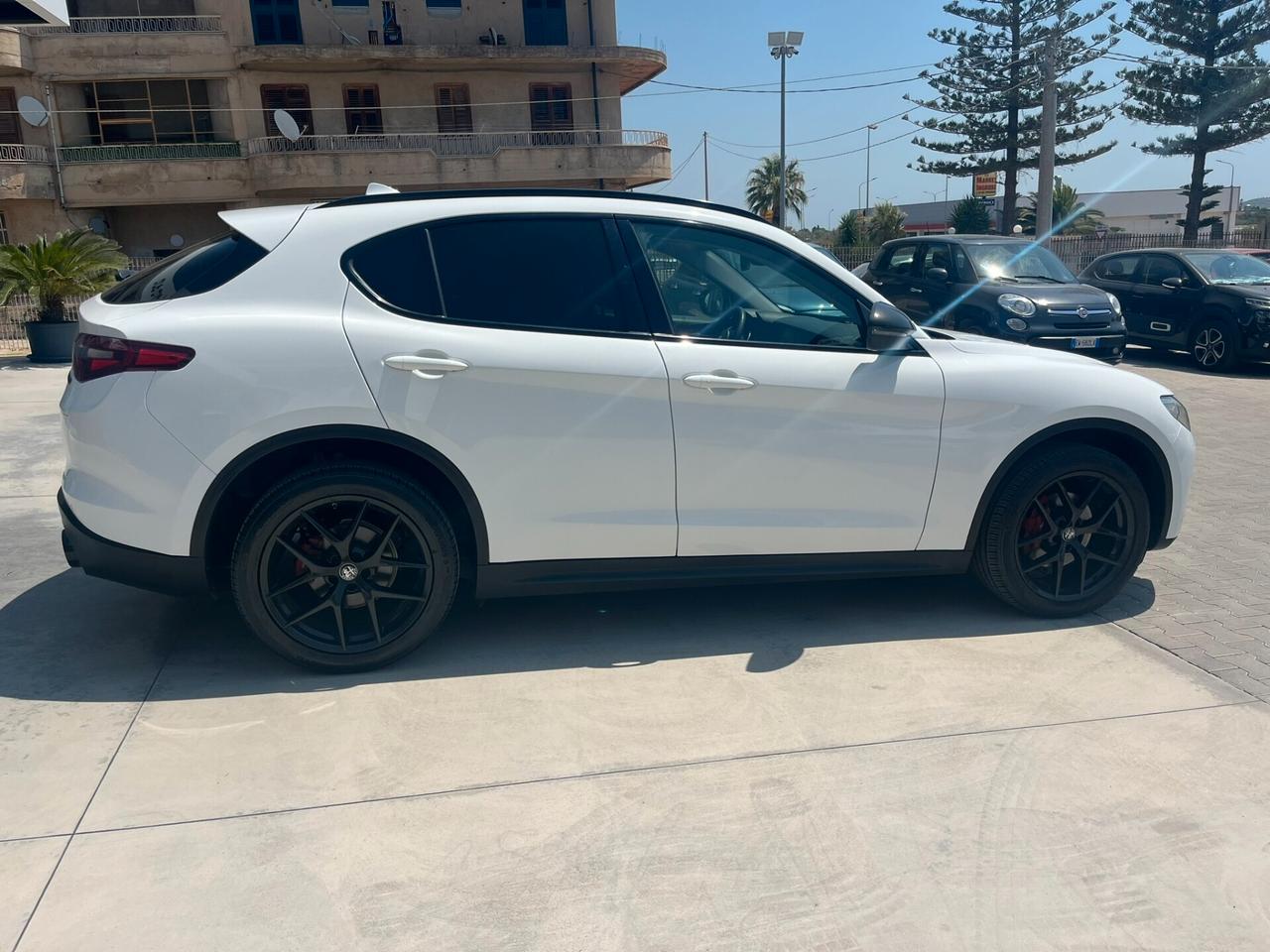 Alfa Romeo Stelvio 2.2 Turbodiesel 210 CV AT8 Q4 B-Tech