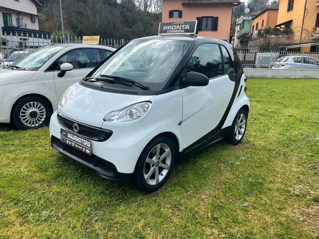 SMART FORTWO 1000 52KW COUPE' LIMITED TWO