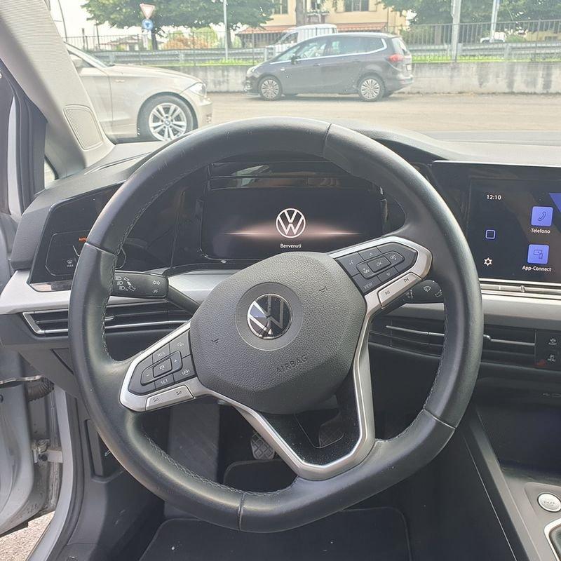 Volkswagen Golf 1.0 TSI EVO Life 110 CV