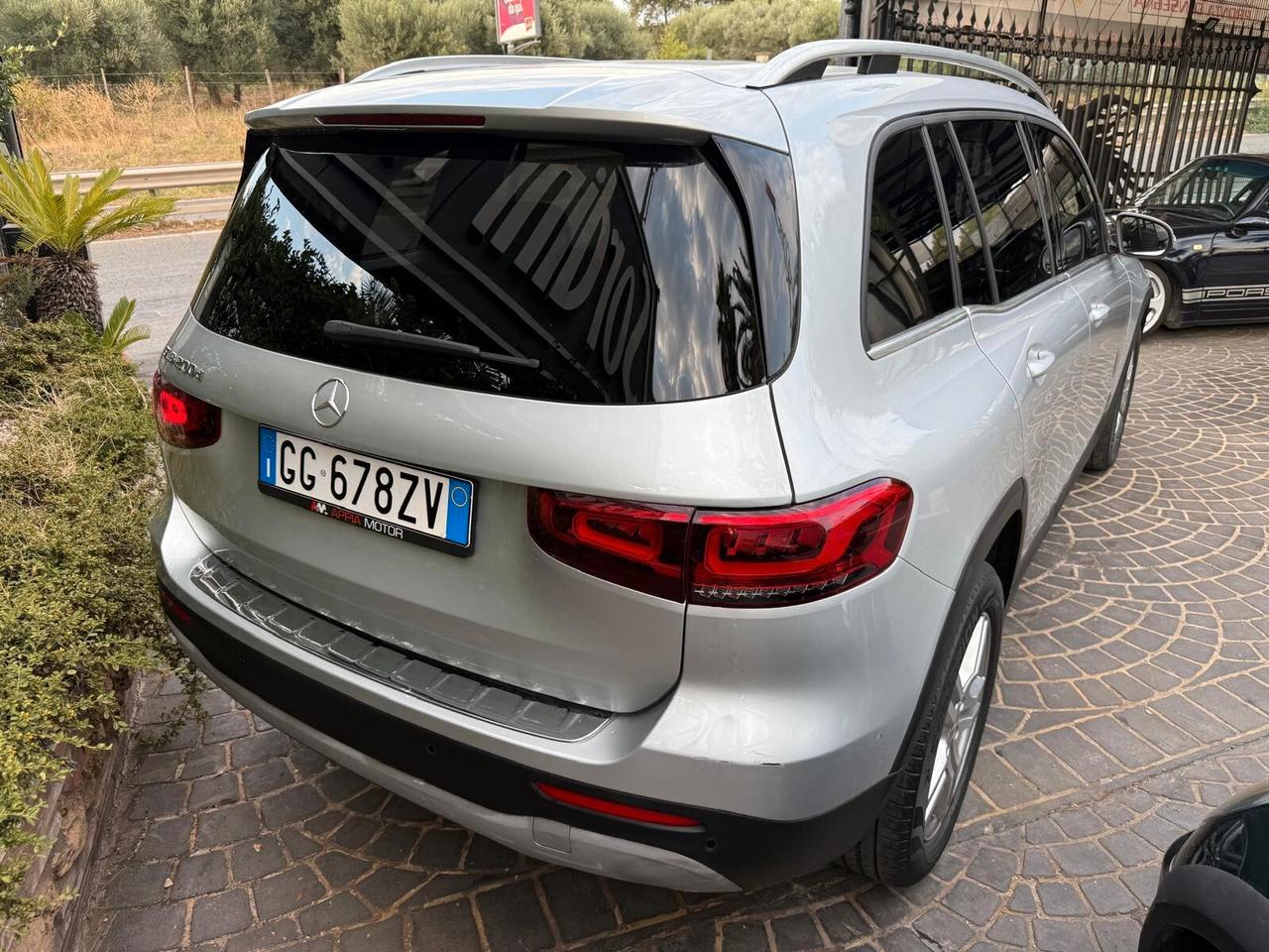 Mercedes-benz GLB 200 d Automatic Business