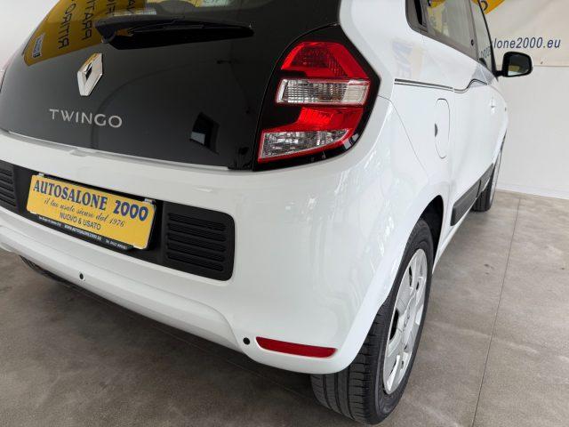 RENAULT Twingo SCe Life NEOPATENTATI / PREZZO REALE