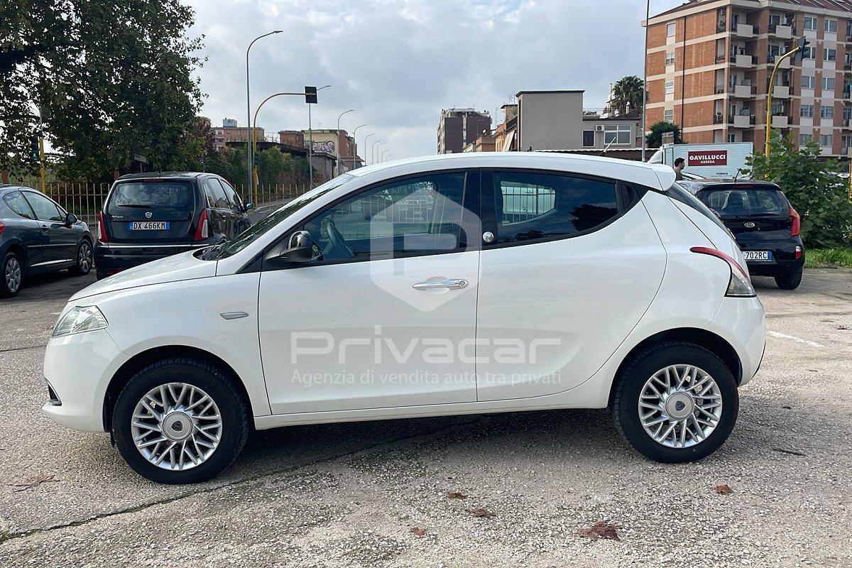 LANCIA Ypsilon 0.9 TwinAir 85 CV 5 porte Metano Ecochic Gold