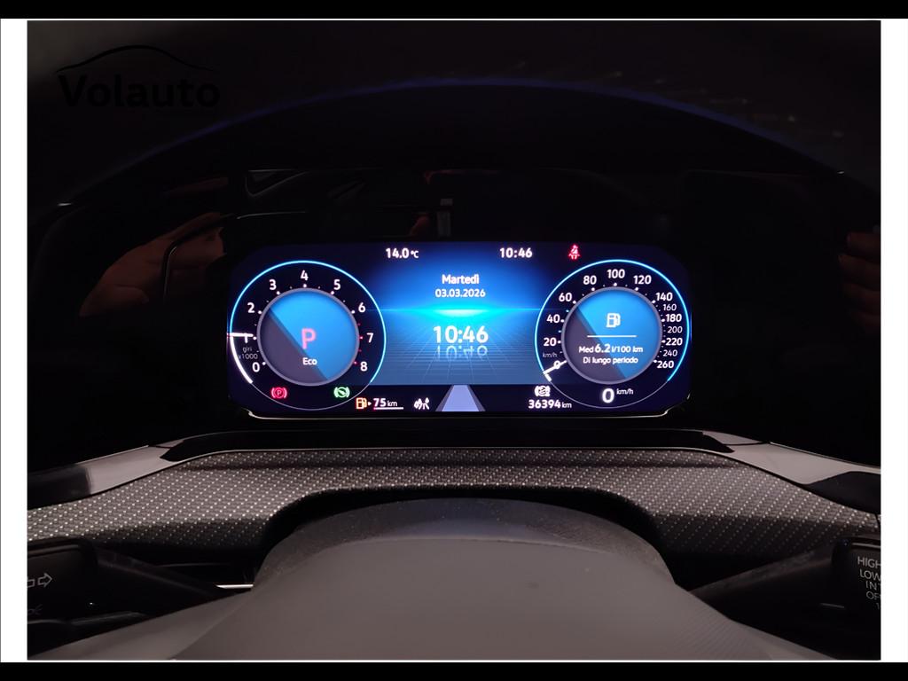 VOLKSWAGEN Golf VIII 2020 - Golf 1.5 etsi evo R-Line 130cv dsg