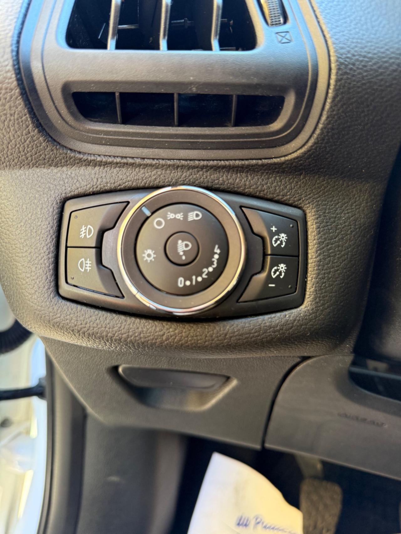 Ford B-Max 1.6 TDCi 95 CV Business N1