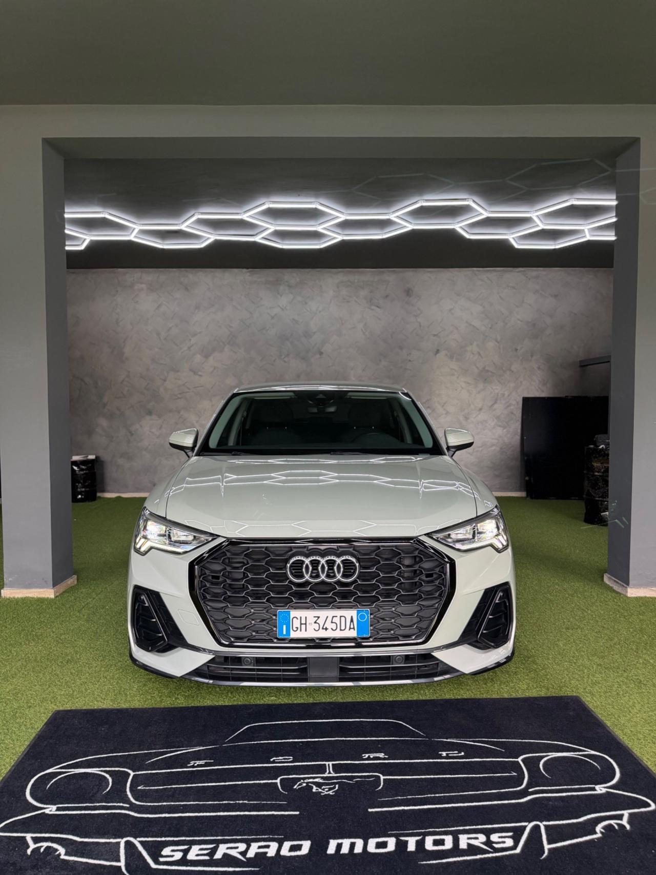 Audi Q3 SPORTBACK 35 TDI Business Plus
