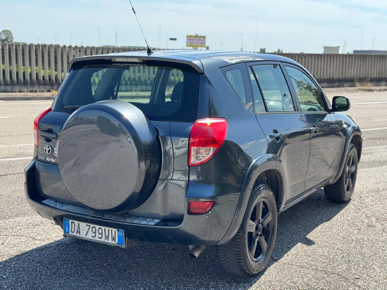 Toyota RAV 4 RAV4 2.2 D-4D 177 CV