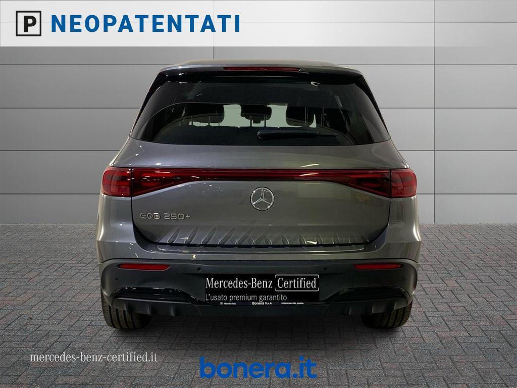 Mercedes EQB 250+ AMG Line Advanced
