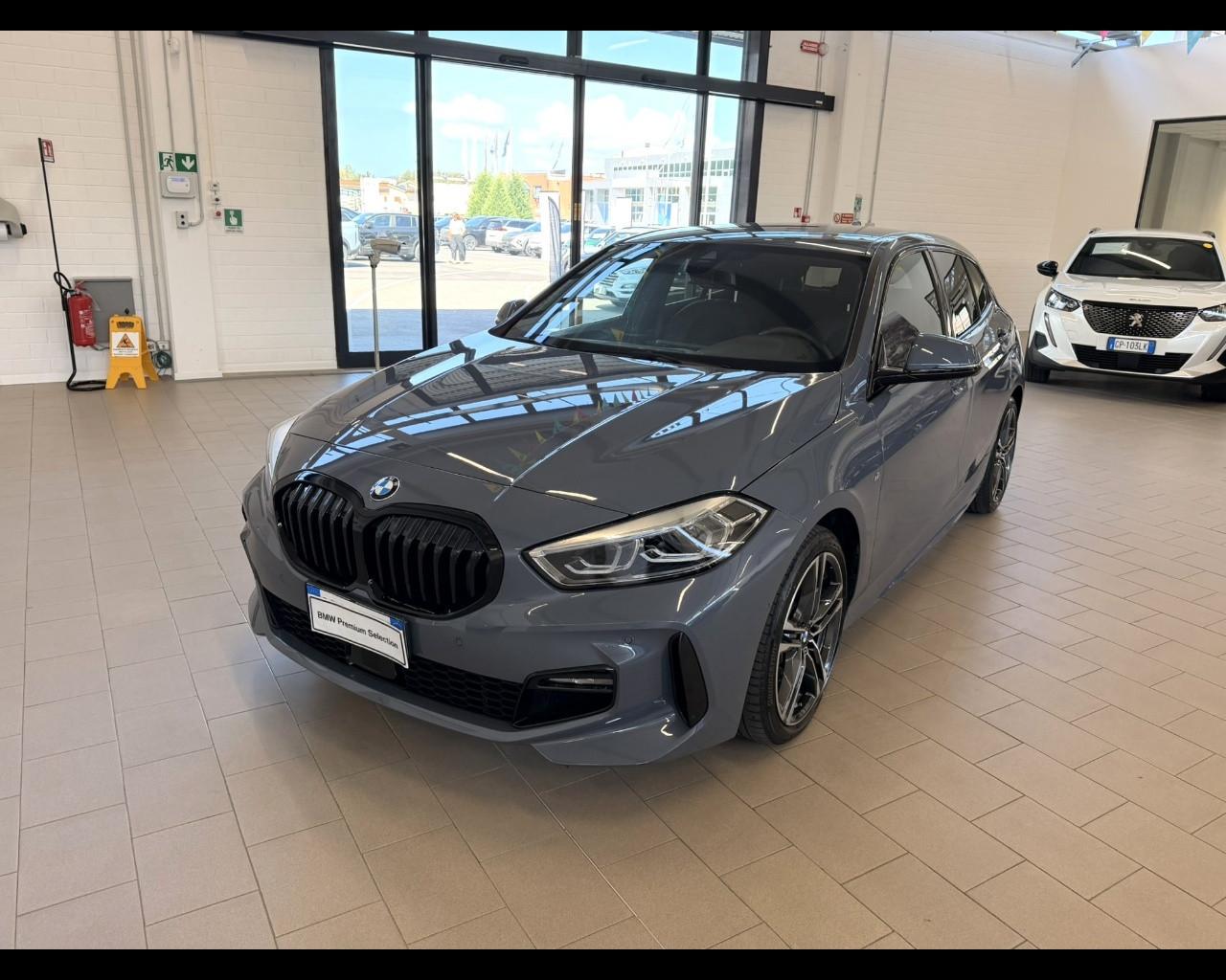 BMW Serie 1 (F40) - 118d 5p. Msport