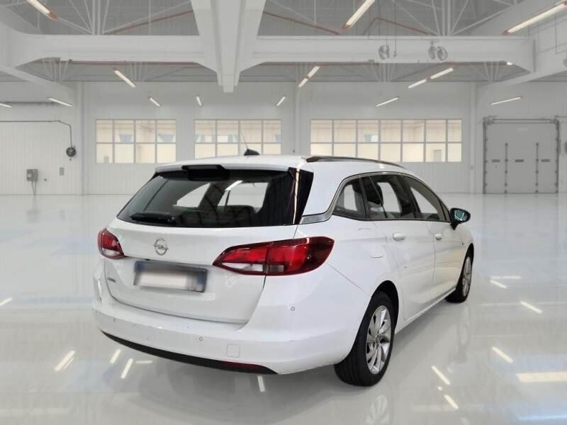 Opel Astra D Iva Esposta Garanzia Finanziabile