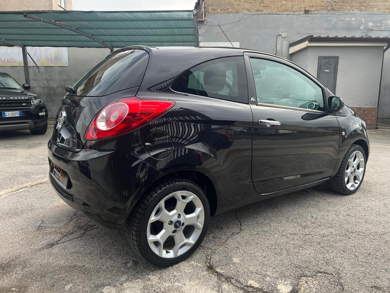 Ford Ka 1.2 Individual c/esp,tcs 69cv E5 Clima
