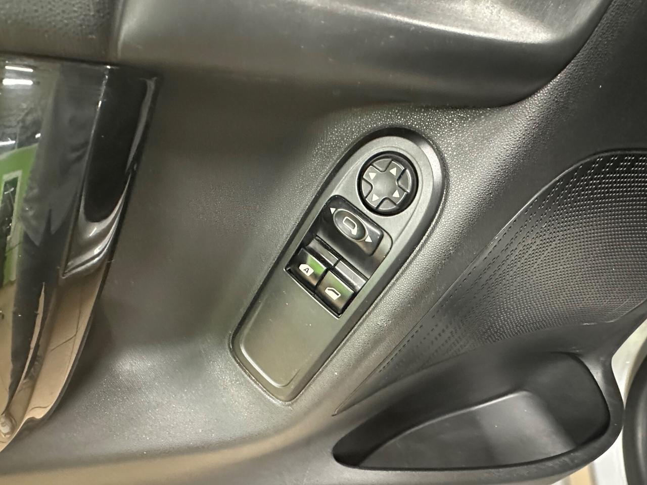 Citroen C3 PureTech 82 EXCLUSIVE 2016