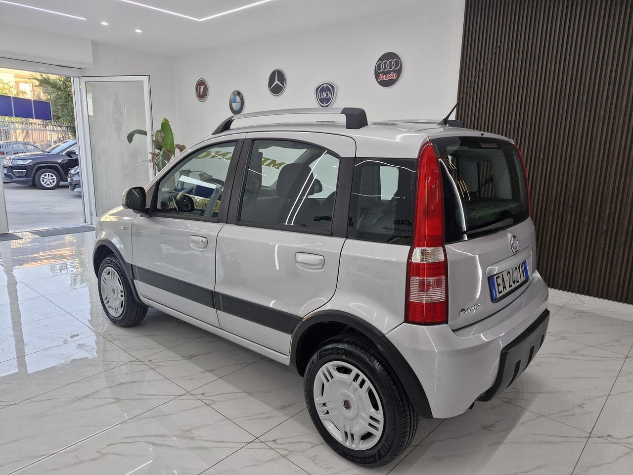 FIAT PANDA 1.2 CLIMBING NATURAL POWER ANNO 2010