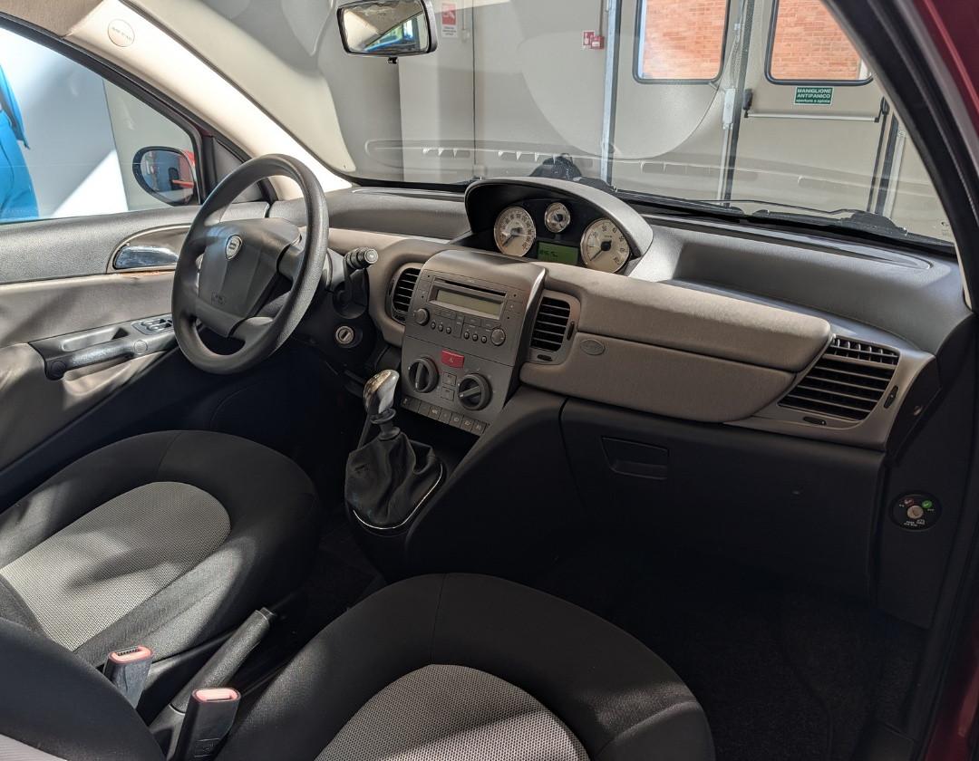 LANCIA Ypsilon - 1.2 Argento