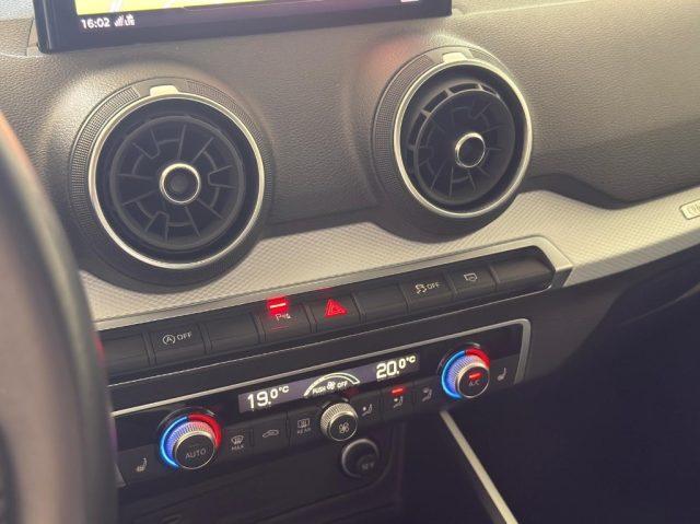 AUDI Q2 30 TDI Business Design