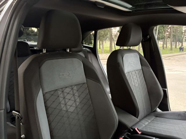 VOLKSWAGEN Taigo 1.0 TSI 110 CV DSG R-Line TETTO APR/PAN