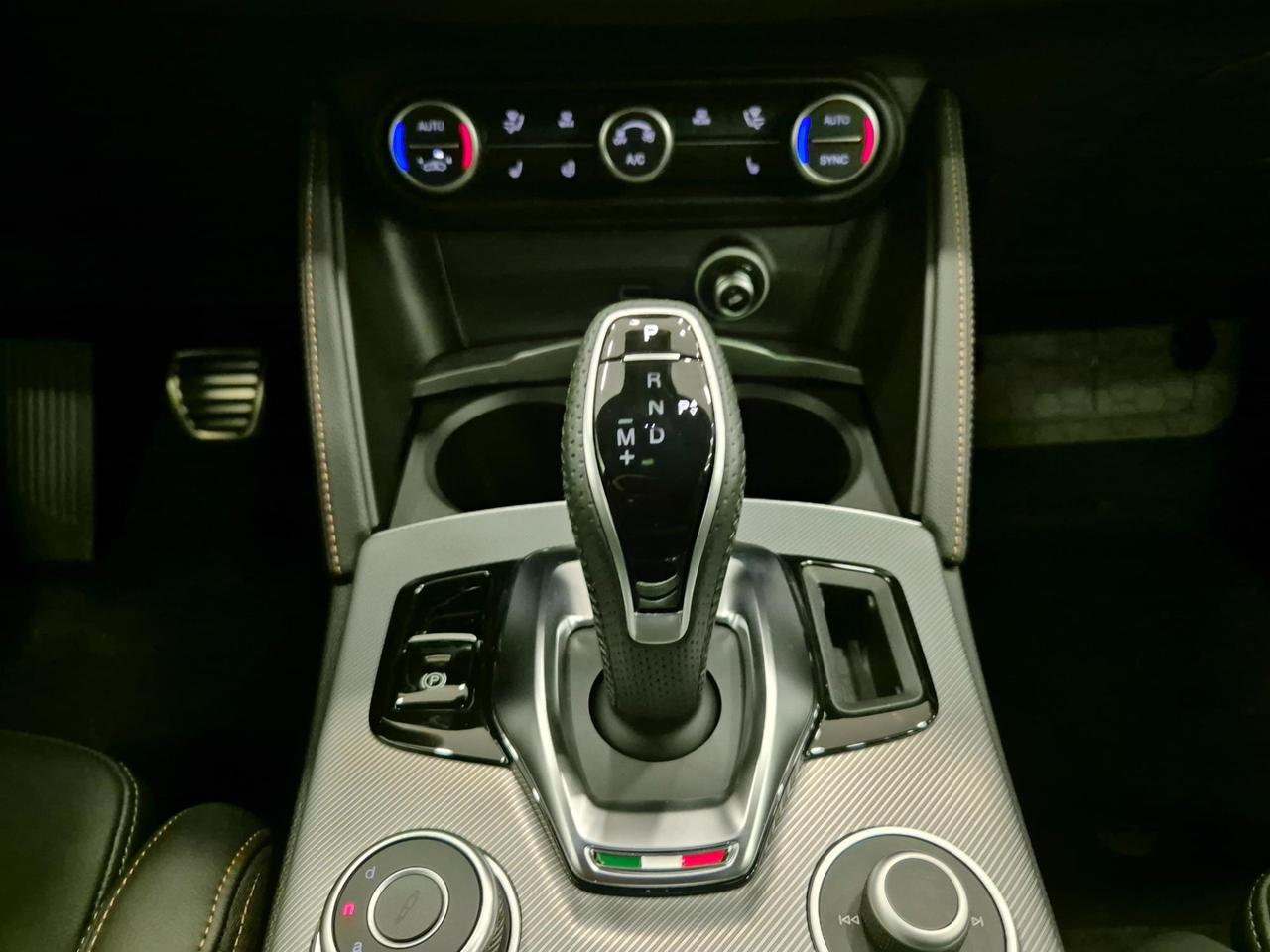 ALFA ROMEO Stelvio 2.2 Turbodiesel 210 CV AT8 Q4 Intensa MY2025